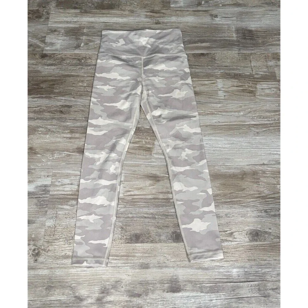 ATHLETA Elation Camo 7/8 High Waisted Compression Leggings Size XS NWOT - Picture 2 of 6